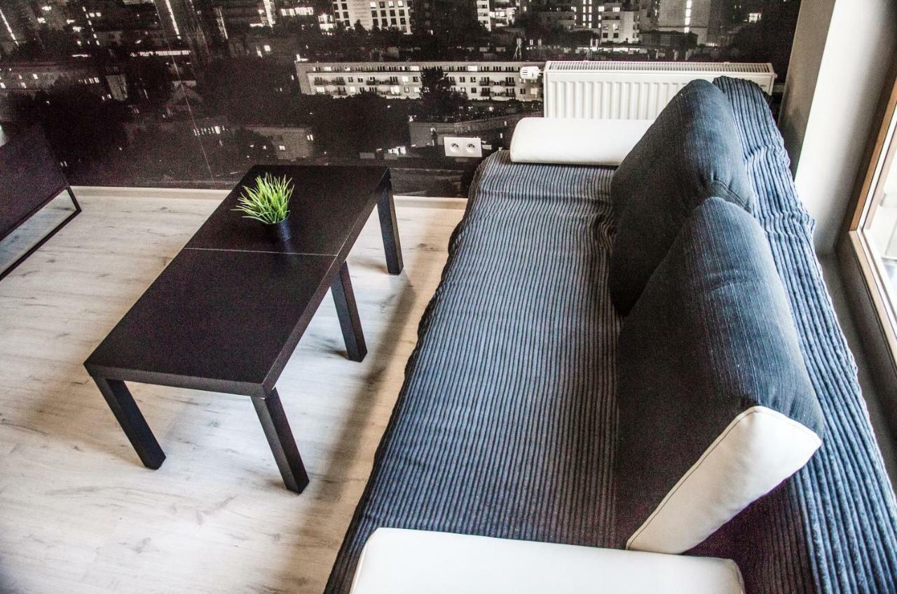Expo Brylowska Apartment